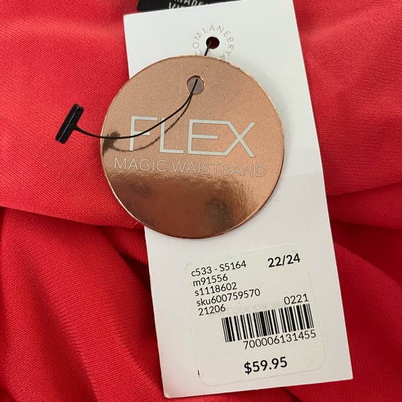 LANE BRYANT Wide Leg Crop “Knit Kit Collection.” Flex Magic Waistband.🌷 - Picture 7 of 7